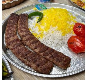 کته کبابی و کوبیده تپل در نوشهر