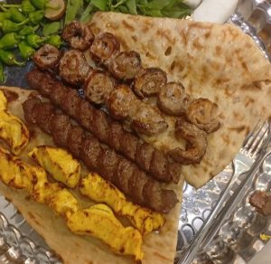 رستوران چاشنی مزه در سنندج
