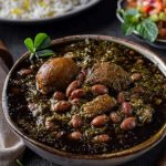 رستوران گل نرگس در صفائیه یزد