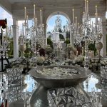 تالار عمارت سفید در گرمده تهران