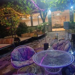 باغ رستوران گل یخ در خوشنام فردیس