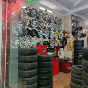 فروشگاه رینگ و لاستیک محمد در پاکدشت