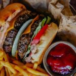 فست فود دلپینو در تبریز