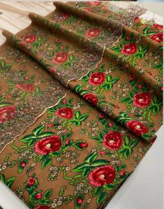 پارچه سرای سوره گل در مهاباد