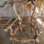 رنگ کاری مصنوعات چوبی مبلمان آراز در ملایر