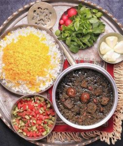 تهیه غذای خانی در قم