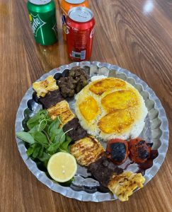 غذاخوری ته چین در عجب شیر