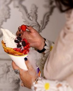 کافه بستنی مکلی در قشم 