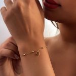 گالری طلا نورویا در چابکسر