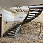 طراحی و اجرا پله گرد نامدار در کرج