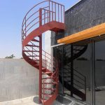 طراحی و اجرا پله گرد نامدار در کرج