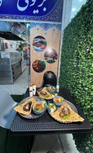 رستوران بریانی اصفهانی شاهان در قدوسی غربی شیراز 