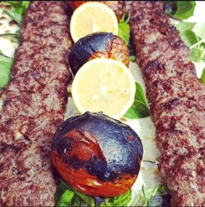 کباب ساطوری نگین بناب آذربایجان در ارومیه
