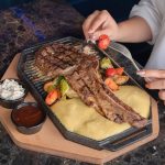 کافه رستوران اسکای لند در جزیره کیش