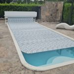 اجرای کاور استخر کرکره ای و حباب دار آرکو در نوشهر