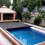 اجرای کاور استخر کرکره ای و حباب دار آرکو در نوشهر