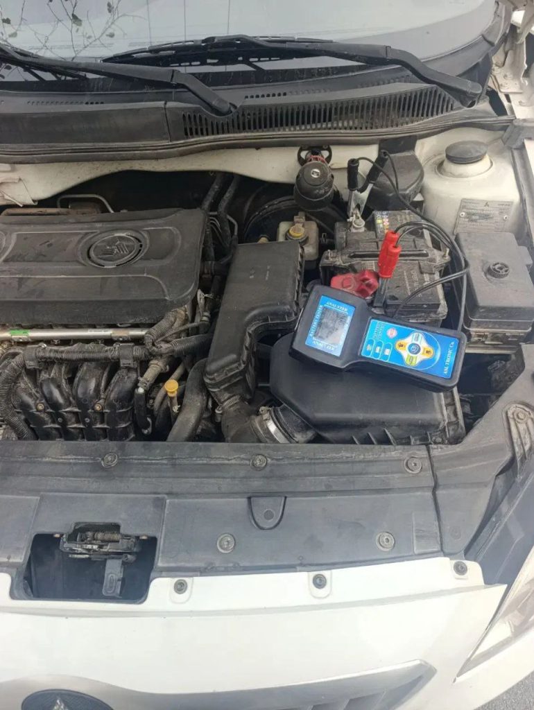 مکانیکی سیار برق خودرو موسوی در شیراز