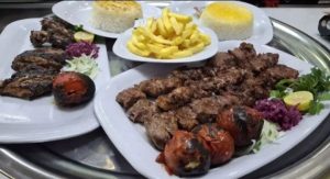 مجموعه رفاهی و رستوران محفل در رودبنه لاهیجان