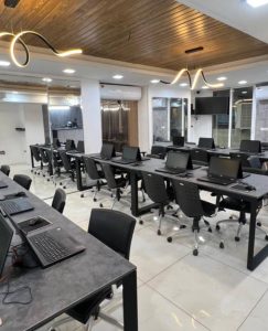 مشاور املاک کارشناس شعبه مرکزی در اصفهان