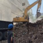 تخریب ساختمان و خاکبرداری اکبری در مشهد