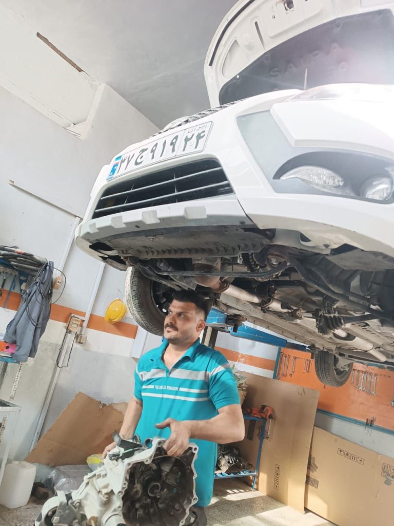 مکانیکی خودرو حیدر در آبادان