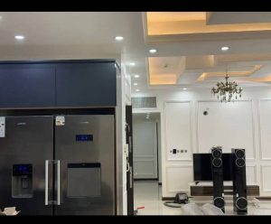 نقاشی ساختمان نوین در قم