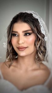 مشاهده سالن زیبایی عروس بی‌ تا‌ رز در بندرعباس در سامانه بهبود مشاغل