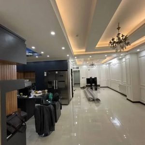 نقاشی ساختمان نوین در قم