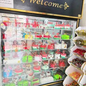 شیرینی سرای تگرال در گویم شیراز