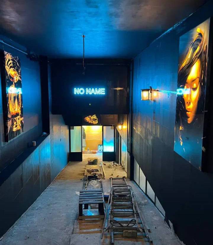 کافی شاپ NO NAME در کرمان