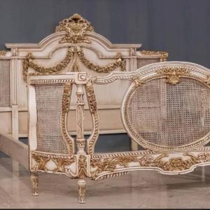 رنگ آمیزی مبلمان حقیقت در ارومیه