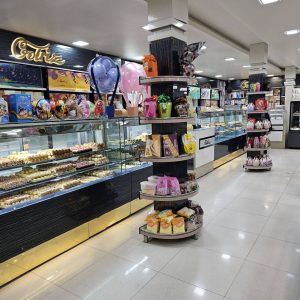 شیرینی سرای گلریز در اراک