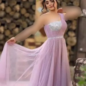 مشاهده آگهی مزون لباس مجلسی و عروس فهیمه بنیانی در شیراز در سامانه بهبود مشاغل