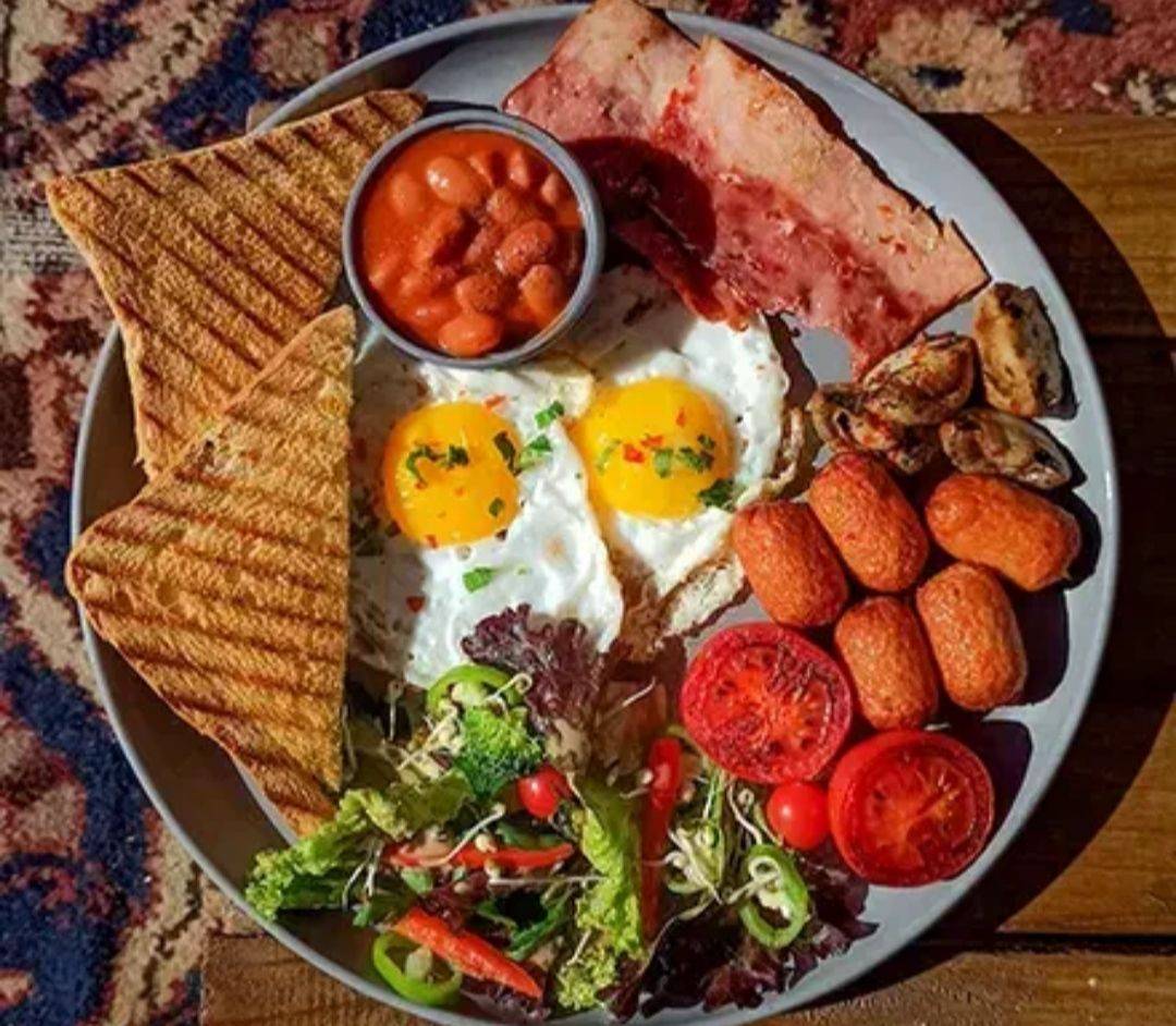 مشاهده آگهی آشکده و غذاهای سنتی آویشن در اسلامشهر در سامانه بهبود مشاغل