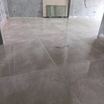 خدمات نصب تخصصی اسلب سنگ و سرامیک رضوی در نور