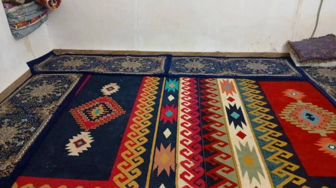 مشاهده آگهی کافه اقامتگاه دایی مقداد در کشیت کرمان در سامانه بهبود مشاغل