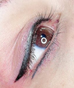 مشاهده خدمات آرایش دائم میترا مرادی در قصرالدشت شیراز در سامانه بهبود مشاغل