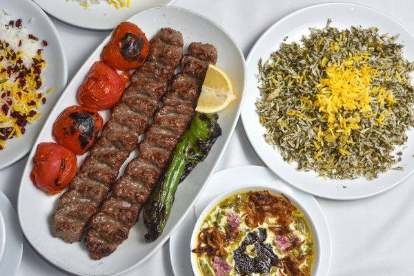 مشاهده آگهی رستوران برادران قربانی نیا در بجنورد در سامانه بهبود مشاغل