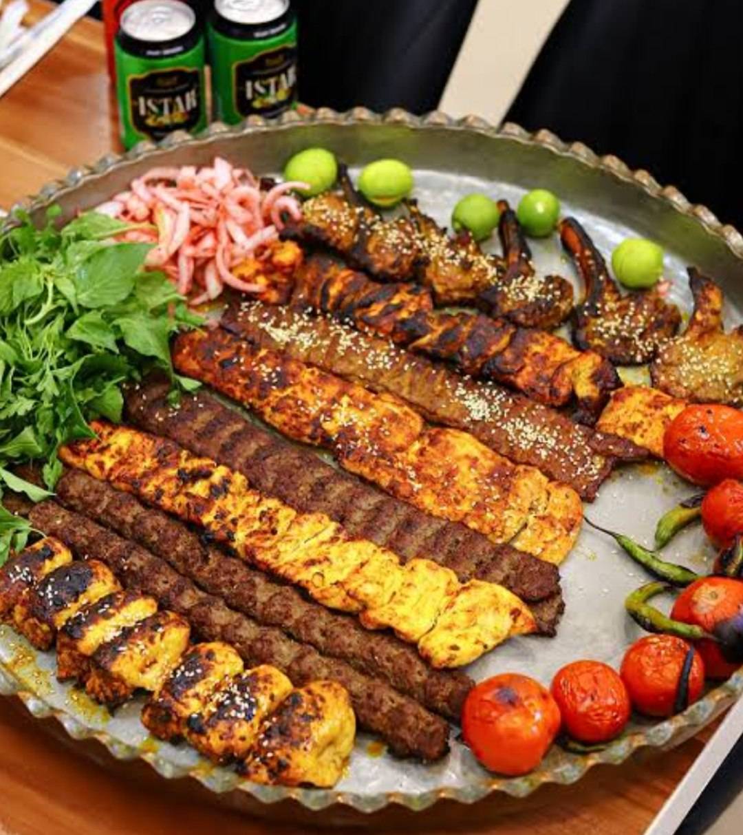 مشاهده آگهی رستوران طلایی نو در جمهوری تهران در سامانه بهبود مشاغل