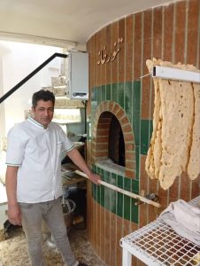 مشاهده دیزی سرای صدرالعماره در همدان در سامانه بهبود مشاغل