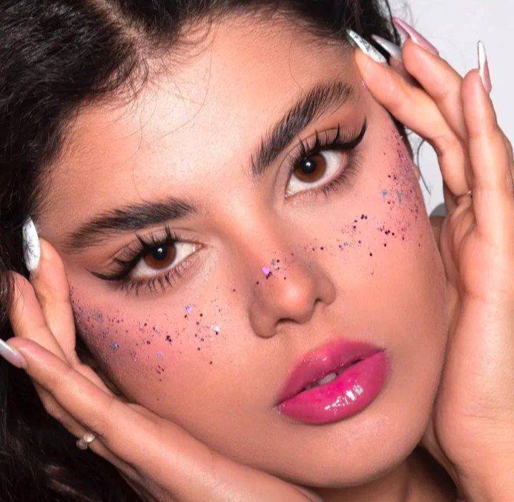 مشاهده آگهی آموزش و خدمات کاشت مژه عالیسار در مشهد در سامانه بهبود مشاغل