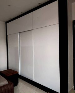 مشاهده اجرای کابینت و کمد دیواری کرال mdf در ارومیه در سامانه بهبود مشاغل