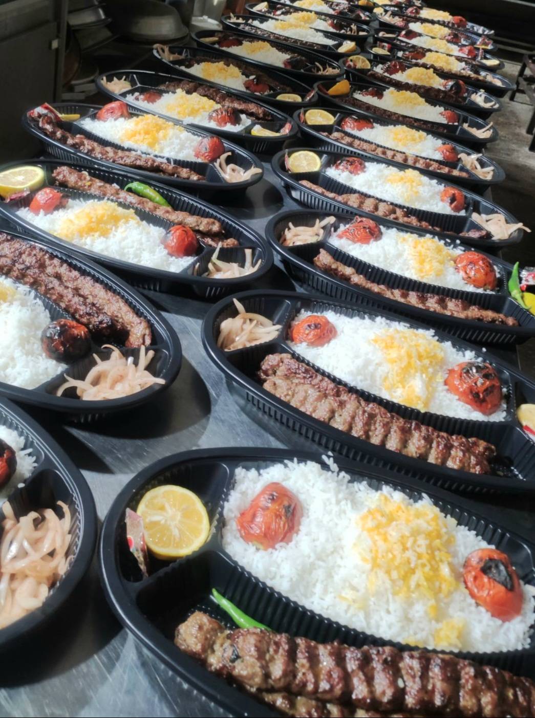 مشاهده آگهی کترینگ پرسنلی هنر زندگی در تهران در سامانه بهبود مشاغل