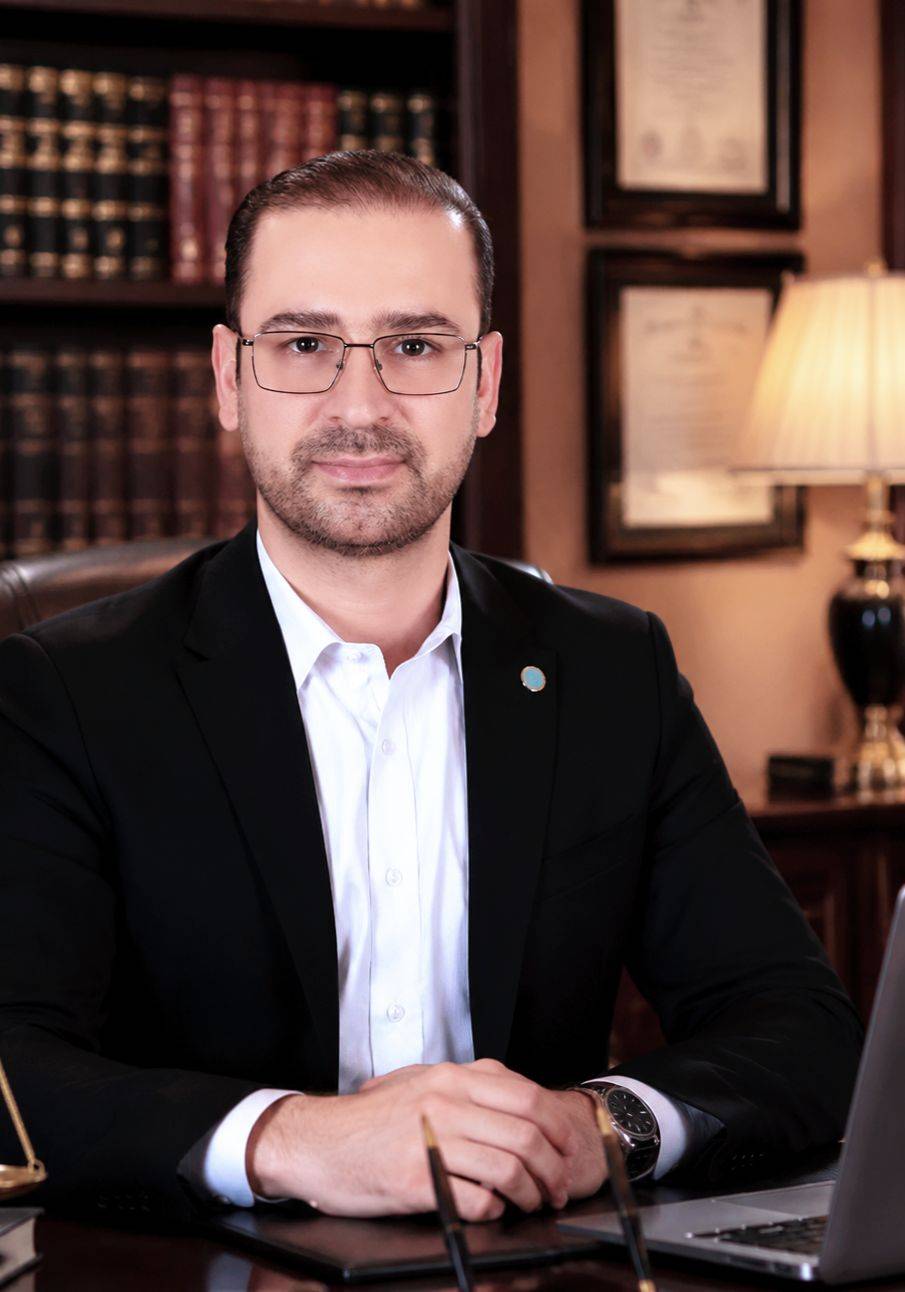 مشاهده آگهی وکیل پایه یک دادگستری حمید رضا مجتهدی فر در کرج در سامانه بهبود مشاغل