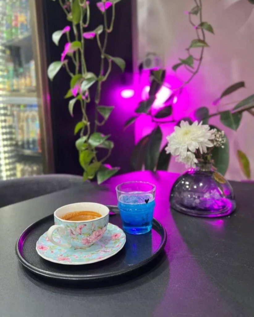 کافه جان در اهواز