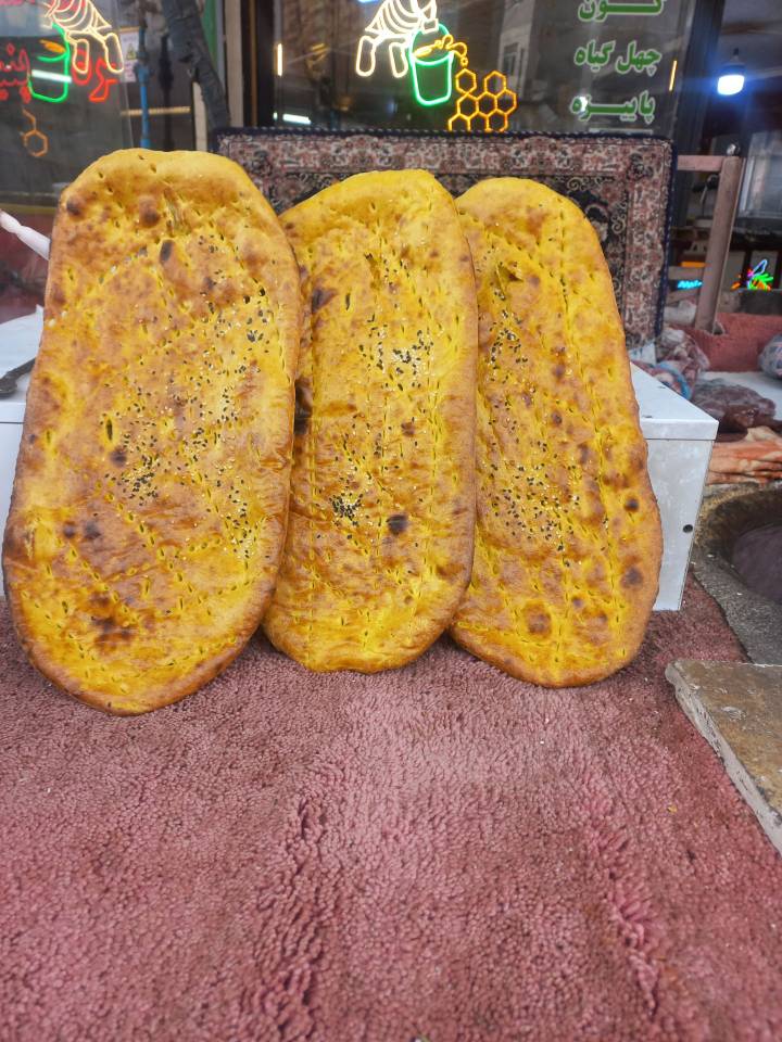 مشاهده آگهی پخش عمده و خرده عسل و روغن زرد آنا در سرعین در سامانه بهبود مشاغل