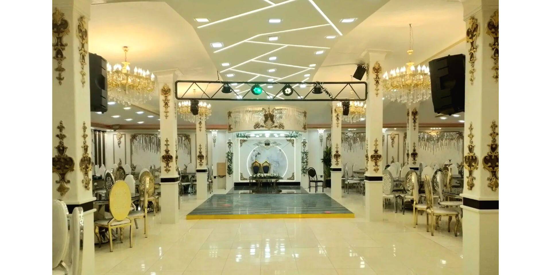 مشاهده آگهی تالار پذیرایی پارسیس در زنجان در سامانه بهبود مشاغل
