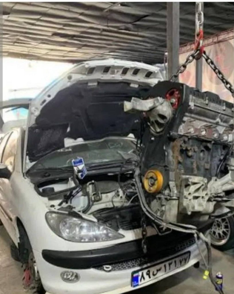 تعمیرگاه و مکانیکی خودرو آزادیخواه در سیرجان