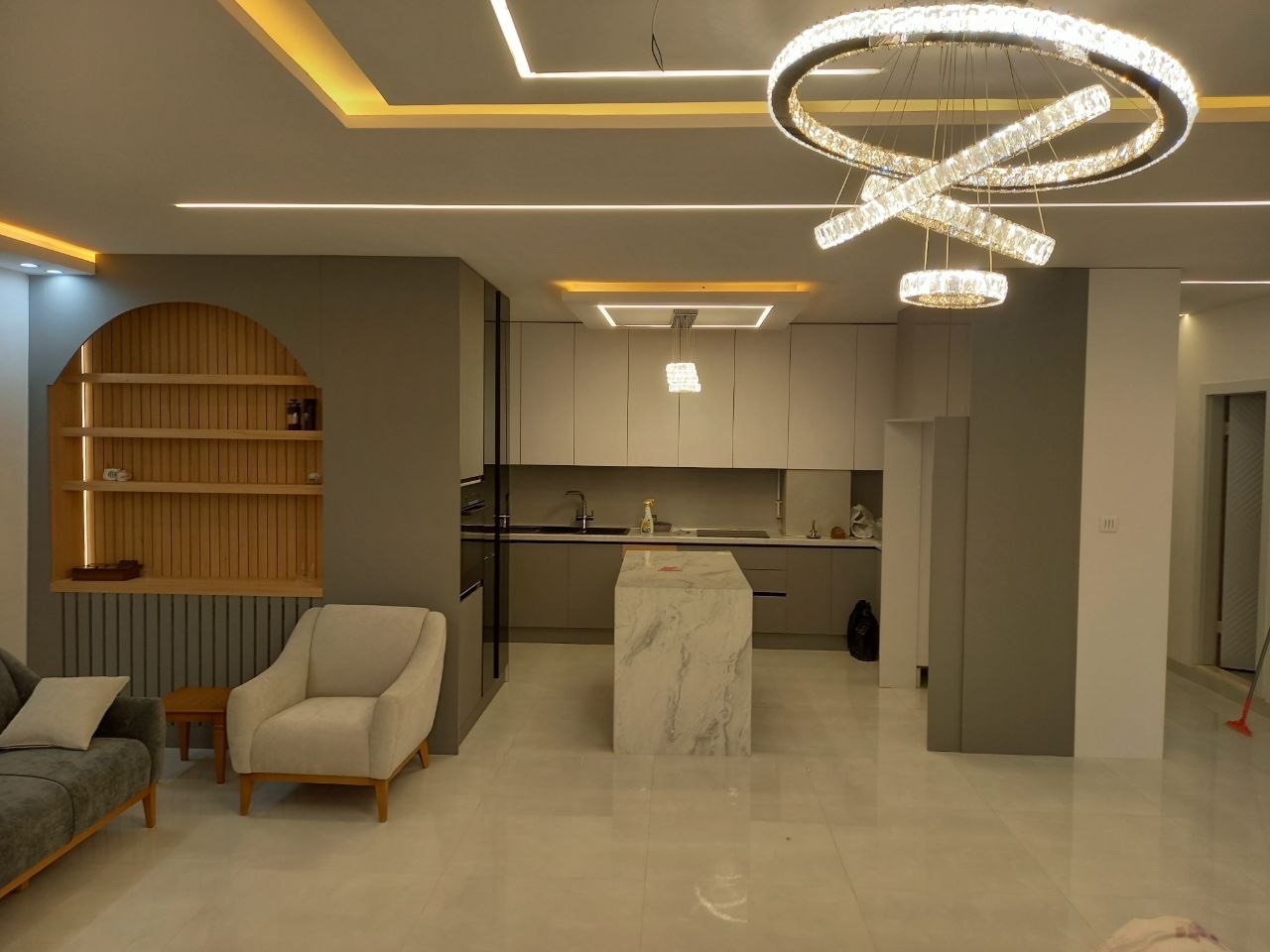 مشاهده طراحی و مجری کابینت دکونایس در رشت در سامانه بهبود مشاغل