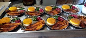 مشاهده تهیه غذا و بیرون بر ثامن در بابلسر در سامانه بهبود مشاغل